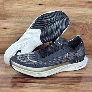 Size 13 Nike Air Zoomx Streakfly Black-Metallic Gold Grain-White DJ6566-001 New!